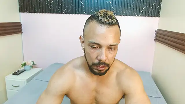 Thiago Summers online show from March 2, 2:13 pm