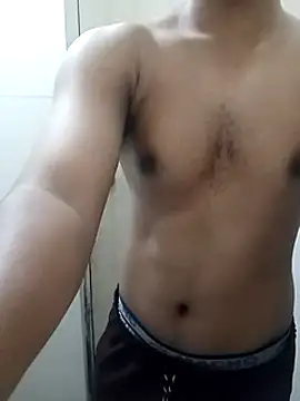 hottboy 39 online show from December 4, 7:50 am