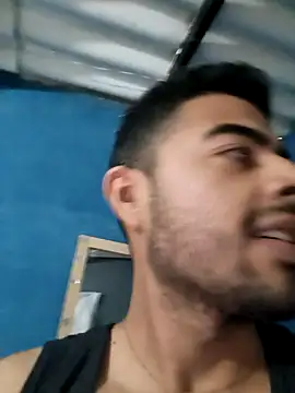 LuiMilan99 online show from March 25, 3:49 pm