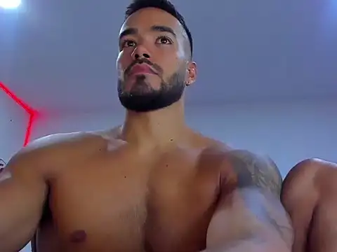 Alexander Martines online show from February 5, 11:12 pm