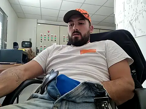 Leonormaldick online show from October 10, 12:43 pm