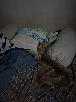 cloudyunderwear online show from January 27, 2:02 pm