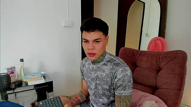 Jordyrodriiguez online show from October 30, 7:48 pm