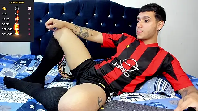 Noha white online show from March 2, 6:24 pm