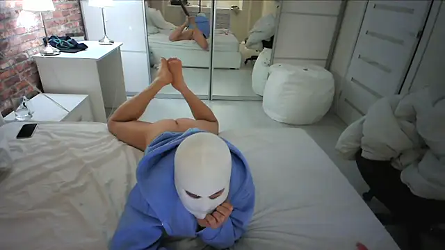 Alexxxx1086 online show from March 5, 11:49 pm