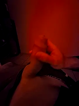 Snapshot of alpha_hard chatting on September 21, 10:26 am alpha hard online show from September 21, 10:26 am