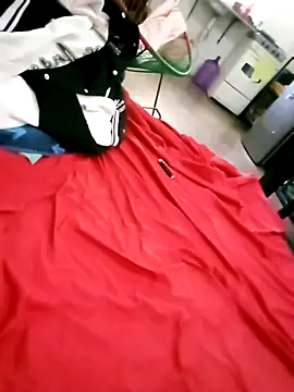 ale3J4a online show from February 13, 5:33 pm