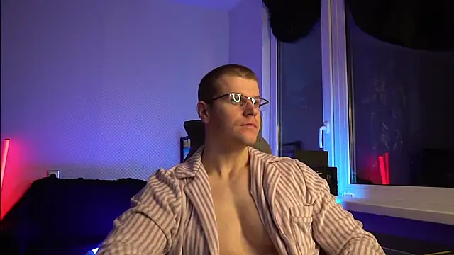 Bruno Banani online show from September 25, 8:41 pm