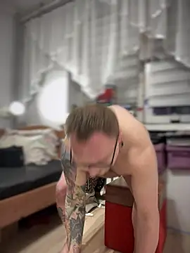 PierreNaked89 online show from January 27, 11:33 pm