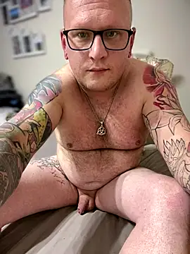 PierreNaked89 online show from October 4, 9:52 pm