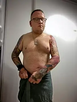 PierreNaked89 online show from October 6, 11:09 pm