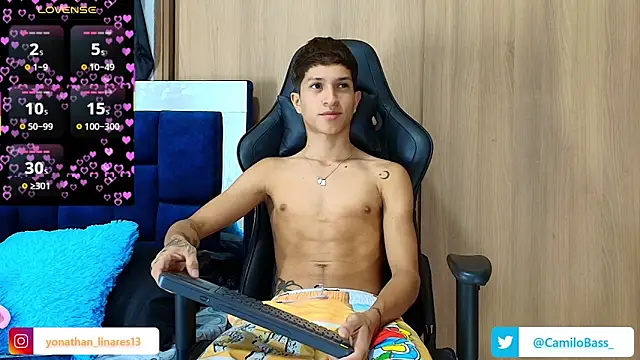  CamiloBass online show from November 6, 11:52 pm