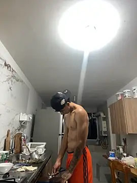 JoanG10 online show from September 20, 4:01 am