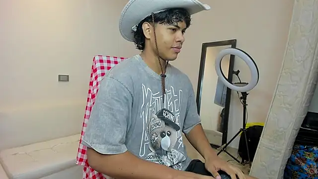 johan beley  online show from December 31, 1:41 pm