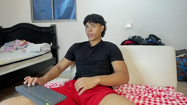 johan beley  online show from December 24, 2:01 pm