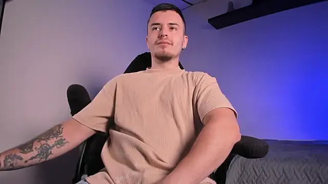 james connor2 online show from April 11, 6:44 pm