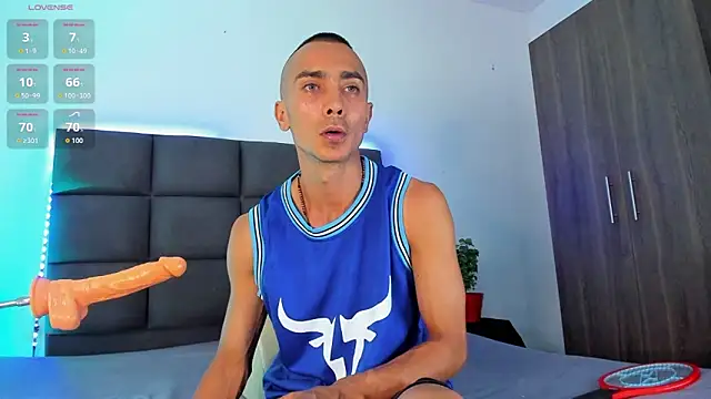 steven hott8 online show from November 5, 8:44 pm