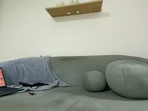 danielv 95 online show from April 16, 1:05 am