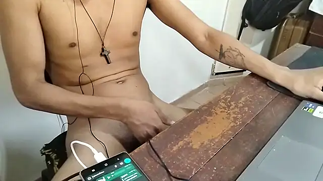 RenziTatte online show from October 17, 3:05 pm