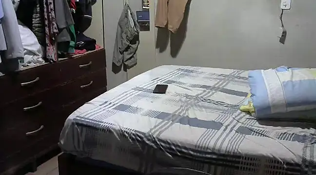 RenziTatte online show from December 6, 2:46 am