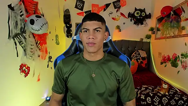 Damian latinxxx online show from October 28, 3:20 am