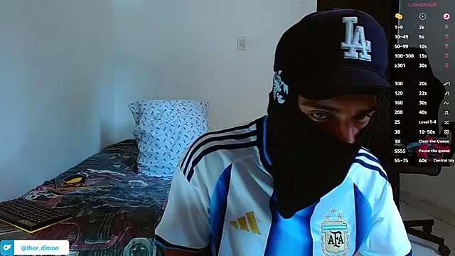 bray hotboy777 online show from April 12, 4:19 pm