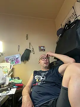 tsugu1105 online show from June 21, 10:48 pm