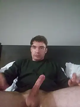 StupidCliff7 online show from October 3, 8:47 pm