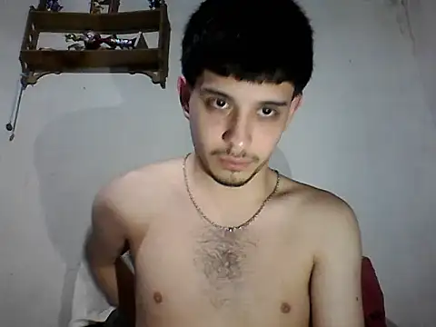 Snapshot of Elvergonn2105 chatting on October 11, 4:38 am Elvergonn2105 online show from October 11, 4:38 am