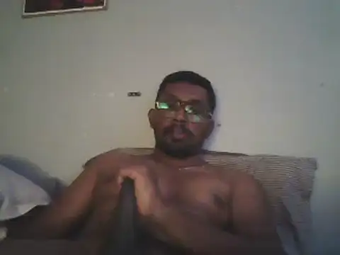 Snapshot of chennaibull101 chatting on September 20, 5:46 pm chennaibull101 online show from September 20, 5:46 pm