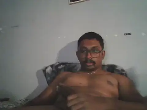 Snapshot of chennaibull101 chatting on September 26, 4:59 pm chennaibull101 online show from September 26, 4:59 pm