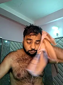 Rmoeo92 online show from June 2, 7:42 am