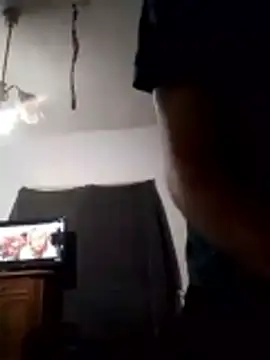 Snapshot of Rejtelmesest chatting on October 21, 10:34 pm Rejtelmesest online show from October 21, 10:34 pm