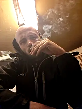 Snapshot of Rejtelmesest chatting on February 10, 10:30 pm Rejtelmesest online show from February 10, 10:30 pm