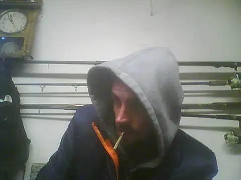 Snapshot of Rejtelmesest chatting on March 15, 3:16 pm Rejtelmesest online show from March 15, 3:16 pm