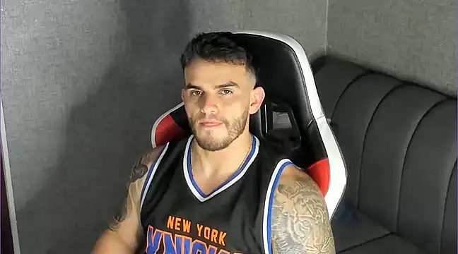 Ricardogo19 online show from March 7, 10:43 pm