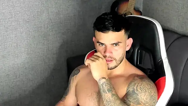 Ricardogo19 online show from November 27, 3:27 pm