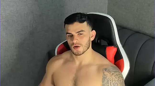 Ricardogo19 online show from February 20, 9:42 pm