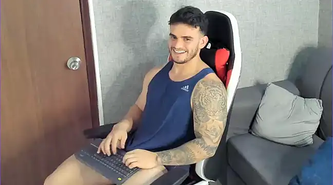 Ricardogo19 online show from December 8, 6:22 am