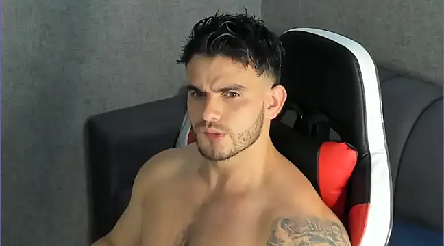 Ricardogo19 online show from December 14, 6:20 pm