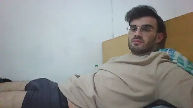 erikamavrik online show from January 8, 8:03 pm