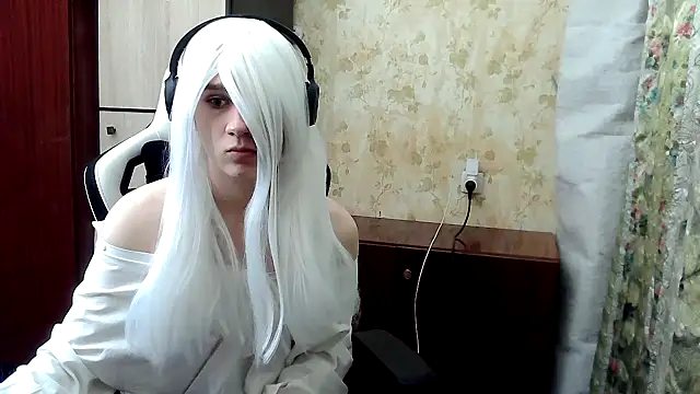 Snapshot of HilmarZ chatting on October 23, 6:11 pm HilmarZ online show from October 23, 6:11 pm