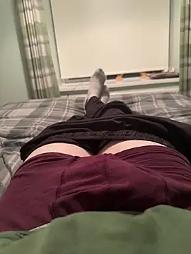 boholad8 online show from December 28, 6:29 pm