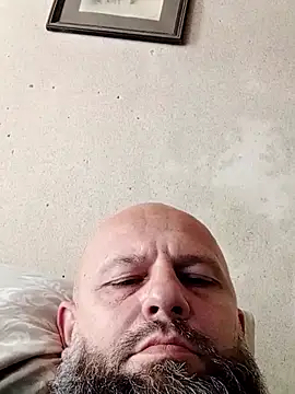 AlexandruCsaba online show from September 24, 9:52 am