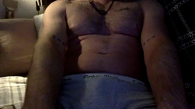 Stardrew123 online show from August 9, 9:31 pm
