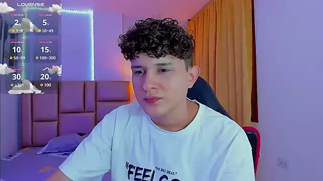 Nathan Bluee online show from December 11, 8:27 pm