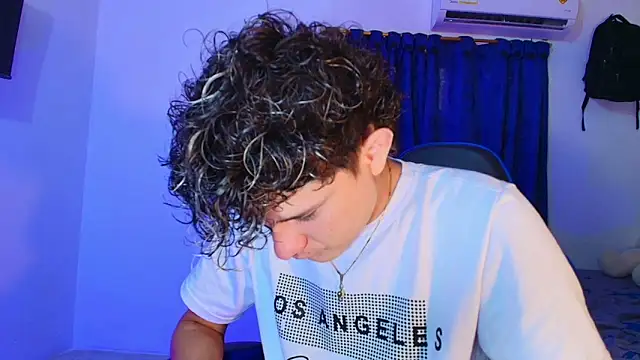 Nathan Bluee online show from March 29, 6:08 pm