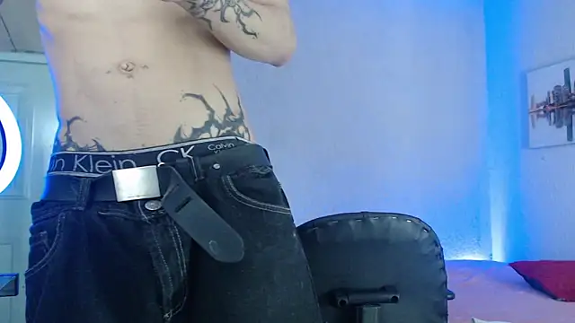 Snapshot of Andy_bapho chatting on December 6, 3:11 pm Andy bapho online show from December 6, 3:11 pm