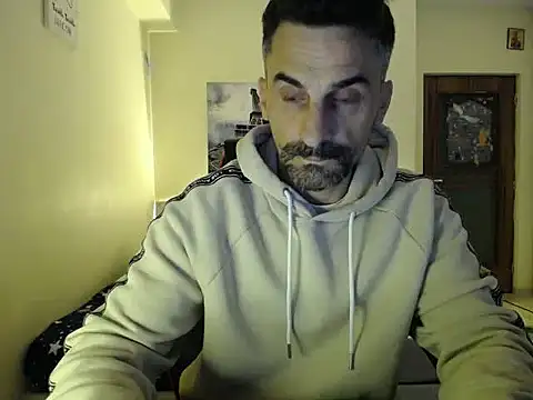 amydamarw online show from April 3, 4:48 pm