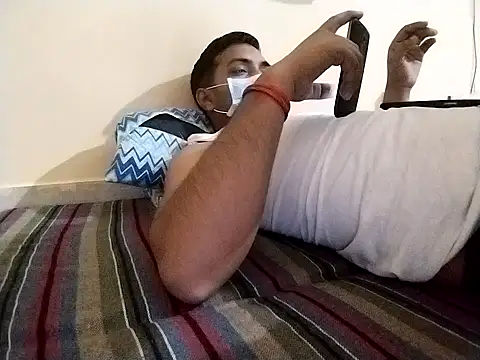 Snapshot of bigvorn6 chatting on March 13, 1:18 pm bigvorn6 online show from March 13, 1:18 pm